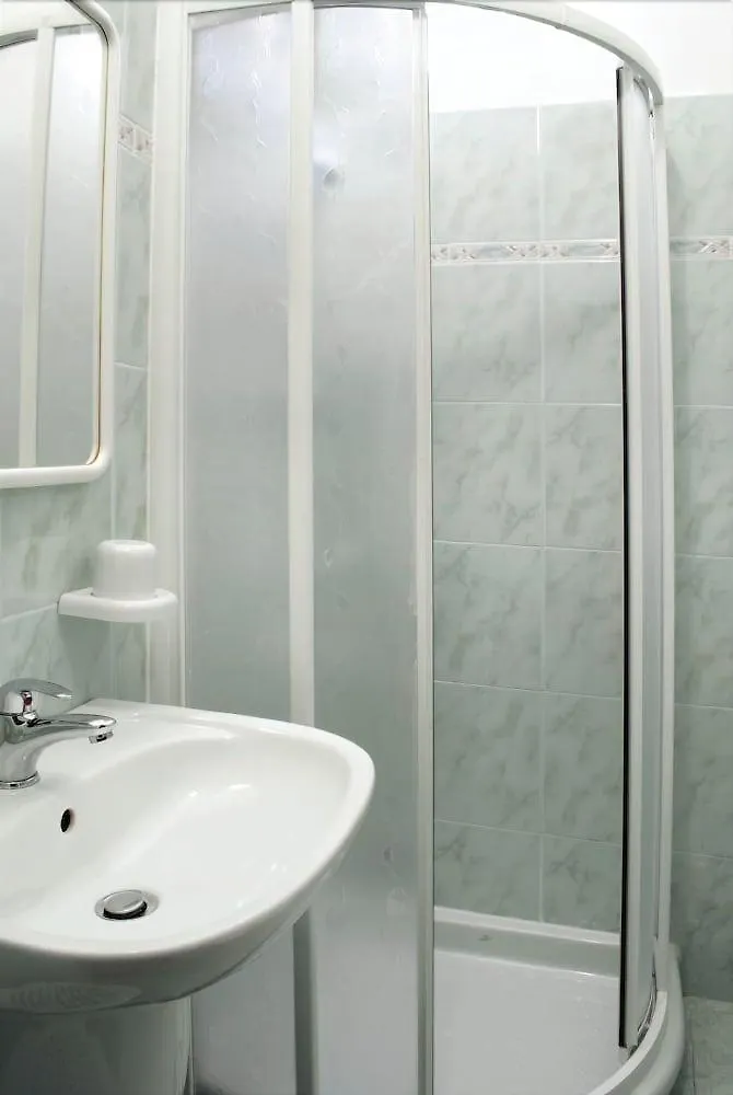 Hotel Tre Grazie Римини