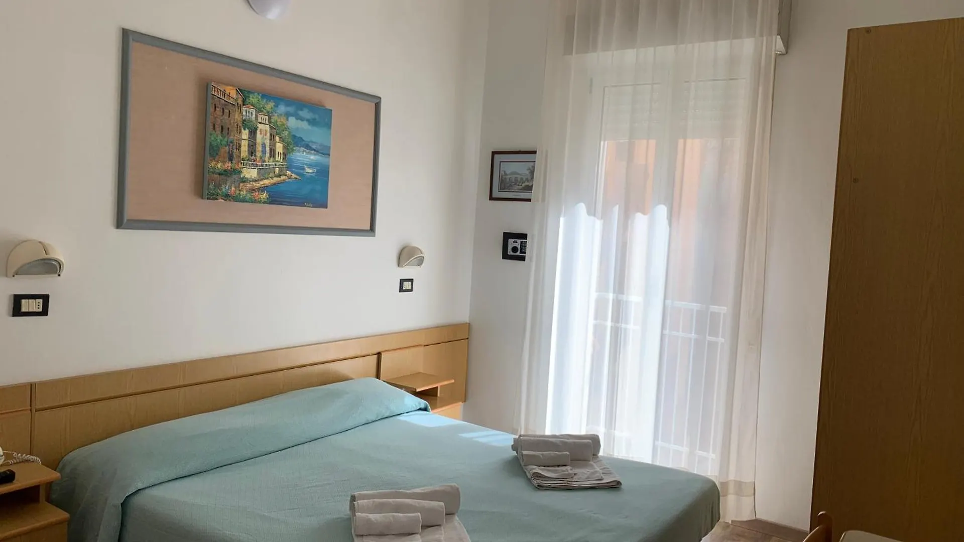 Hotel Tre Grazie リミニ